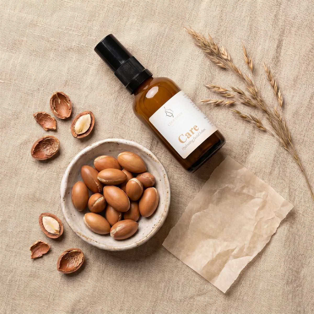 Comforth Care Hydrating Facial Lotion med mandlar och torkat vete